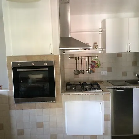 شقة Levantotwo Bedrooms Flat With Terrace ليفانتو