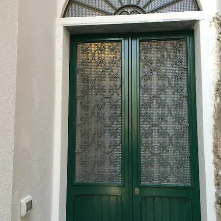 Levantotwo Bedrooms Flat With Terrace *