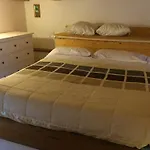 Levantotwo Bedrooms Flat With Terrace شقة *