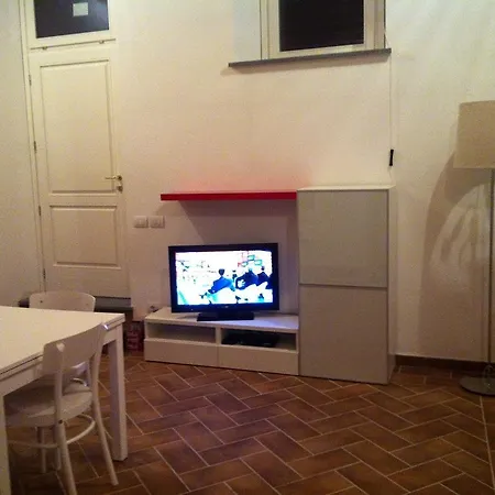 Levantotwo Bedrooms Flat With Terrace Appartement