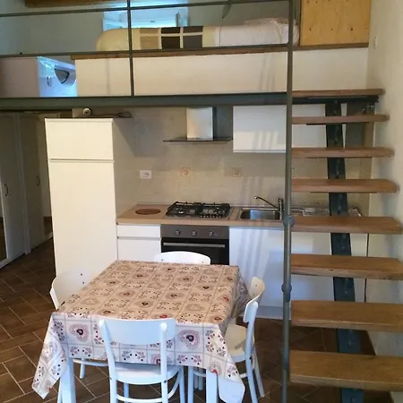 Levantotwo Bedrooms Flat With Terrace * Levanto