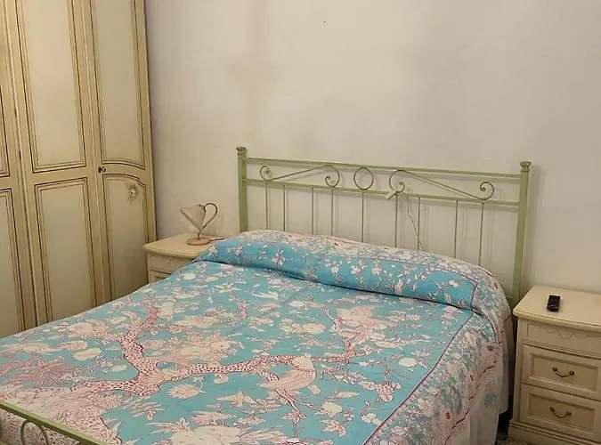 Levantotwo Bedrooms Flat With Terrace