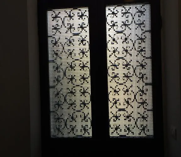 Levantotwo Bedrooms Flat With Terrace Διαμέρισμα *