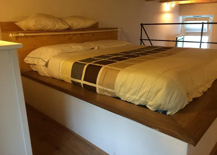Levantotwo Bedrooms Flat With Terrace *